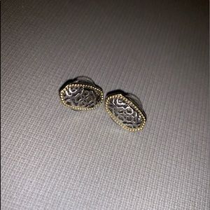 kendra scott gold earrings